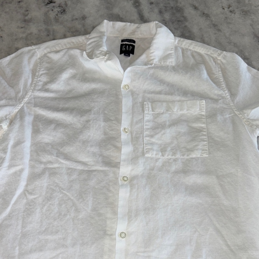 GAP Linen Blend Short Sleeve Shirt